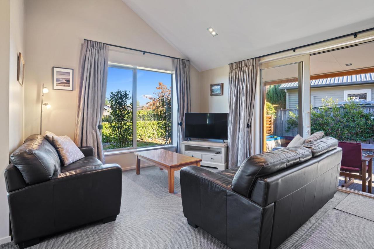 Fairway Cottage - Hanmer Springs Holiday Home Екстериор снимка